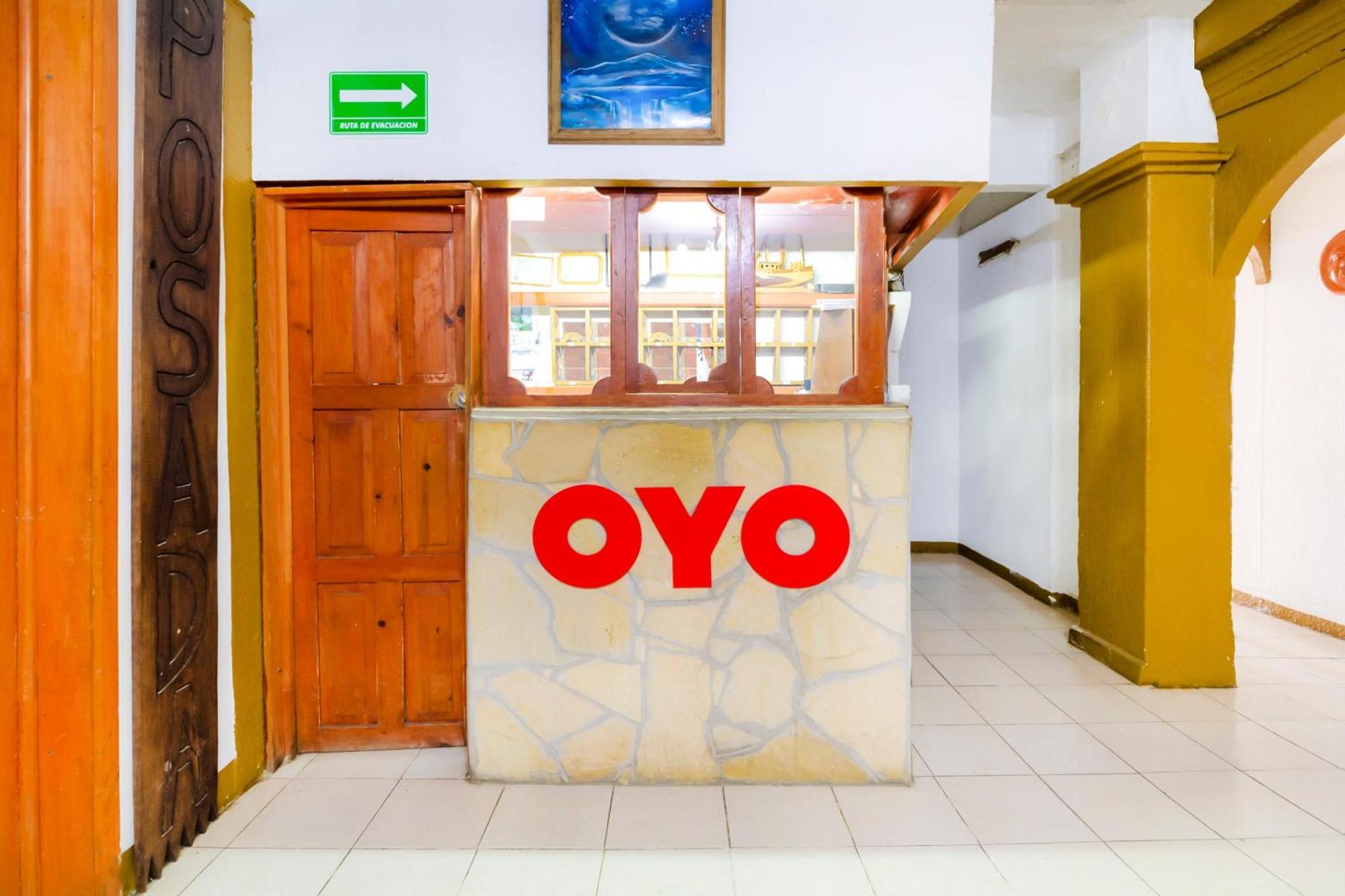 San Cristóbal de Las Casas Oyo Hotel La Luna, Templo De Santo Domingo De Guzman מראה חיצוני תמונה
